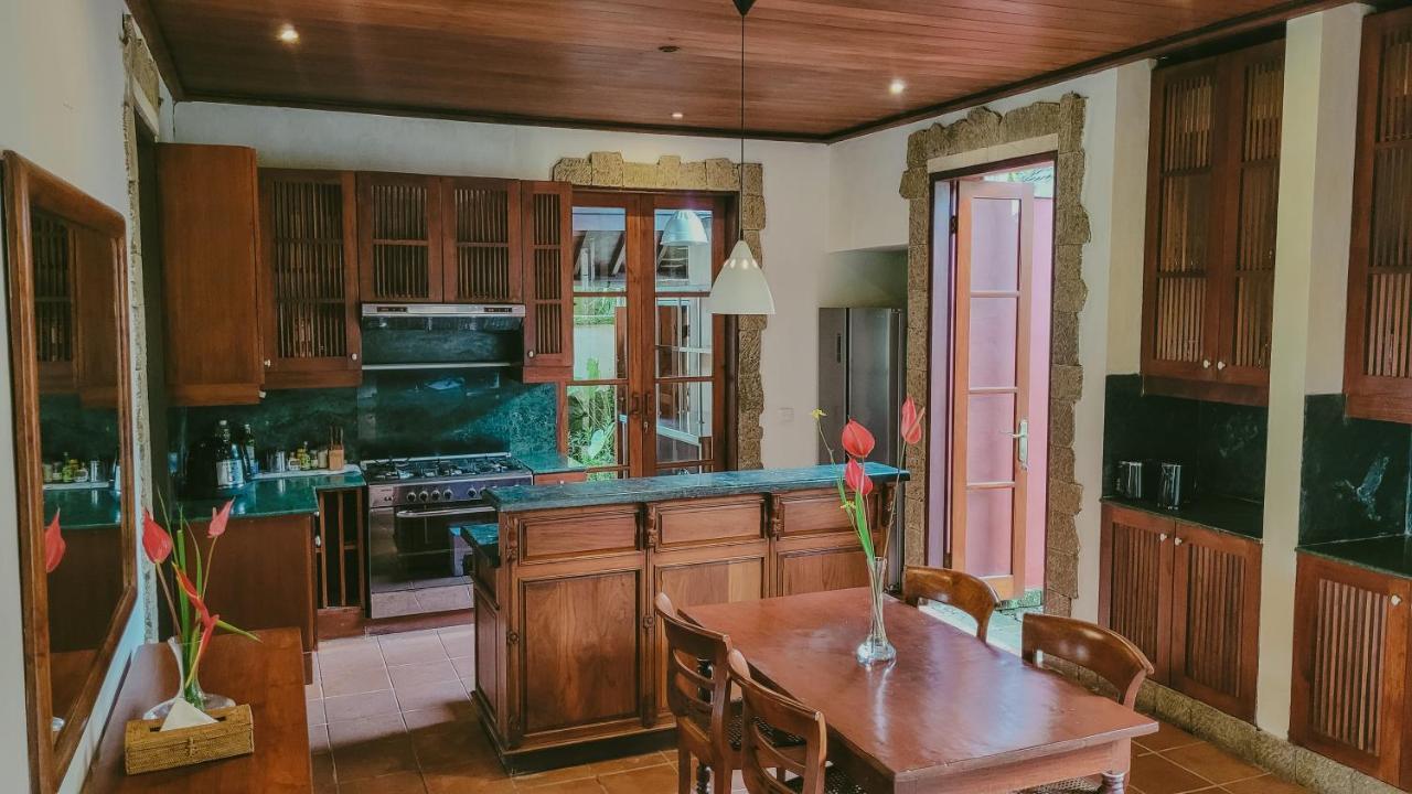 Villa Amaru Ubud Esterno foto
